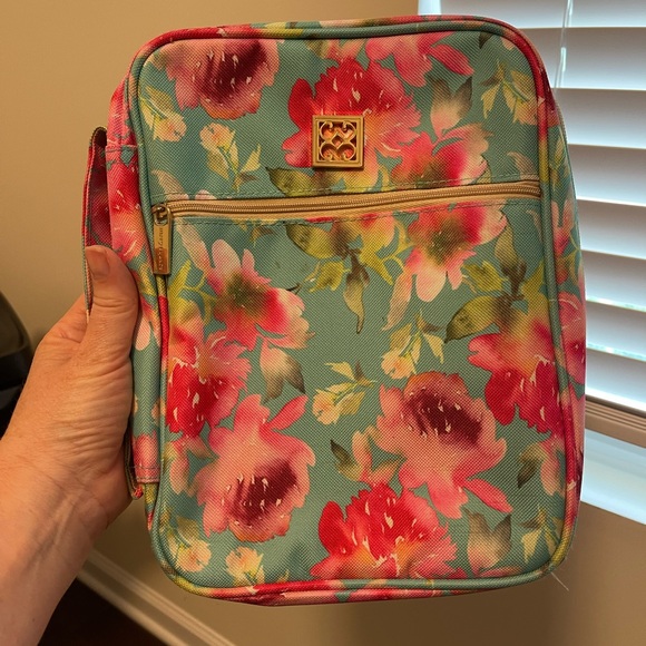 Floral Bible Cover - Picture 5 of 10